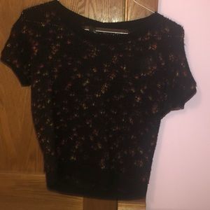 Short sleeve sweater